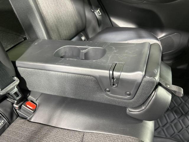 ヤリスクロス ハイブリッドＺ　全周囲カメラ　トヨタセーフティセンス　レーダークルーズ　禁煙車　ハーフレザーシート　シートヒーター　パワーシート　コーナーセンサー　レーンキープ　スマートキー　ＬＥＤヘッド　ディスプレイオーディオ（59枚目）