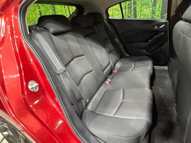 アクセラスポーツ １５ＸＤ　プロアクティブ　マツダコネクトナビ　バックカメラ　衝突軽減システム　禁煙車　レーダークルーズコントロール　ＥＴＣ　クリアランスソナー　ＬＥＤヘッドライト　アイドリングストップ　スマートキー　フルセグ（9枚目）