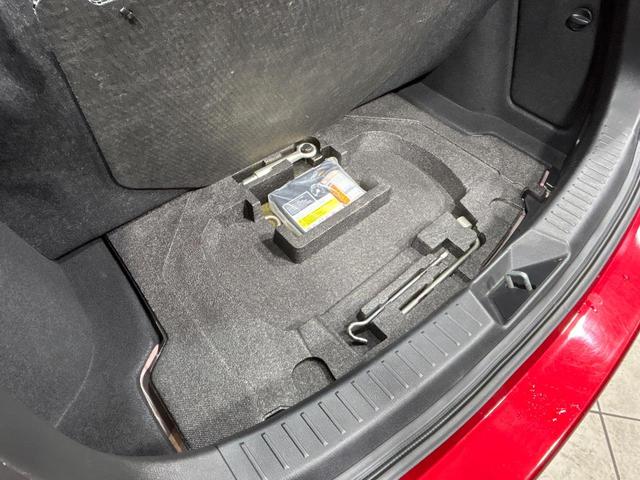 アクセラスポーツ １５ＸＤ　プロアクティブ　マツダコネクトナビ　バックカメラ　衝突軽減システム　禁煙車　レーダークルーズコントロール　ＥＴＣ　クリアランスソナー　ＬＥＤヘッドライト　アイドリングストップ　スマートキー　フルセグ（54枚目）