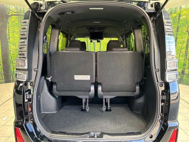 ヴォクシー ＺＳ　煌ＩＩ　両側電動スライドドア　後席モニター　純正１０型ナビ　バックカメラ　衝突被害軽減システム　禁煙　ドラレコ　クルコン　スマートキー　ＬＥＤヘッド　ビルトインＥＴＣ　純正１６インチアルミ　デュアルオートＡＣ（11枚目）