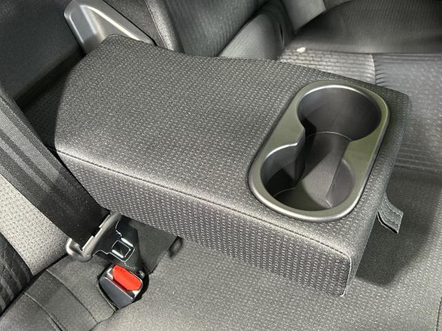 プリウス Sセーフティプラス ツートーン 純正9型ナビ バックカメラ セーフティセンス パーキングアシスト レーダークルーズコントロール ドラレコ LEDヘッド ETC Bluetooth 禁煙車 車線逸脱警報 オートライト オートエアコン(46枚目)