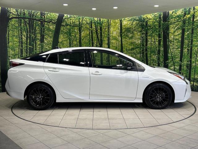 プリウス Sセーフティプラス ツートーン 純正9型ナビ バックカメラ セーフティセンス パーキングアシスト レーダークルーズコントロール ドラレコ LEDヘッド ETC Bluetooth 禁煙車 車線逸脱警報 オートライト オートエアコン(55枚目)