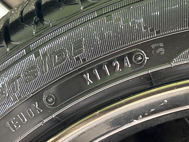 プリウス Sセーフティプラス ツートーン 純正9型ナビ バックカメラ セーフティセンス パーキングアシスト レーダークルーズコントロール ドラレコ LEDヘッド ETC Bluetooth 禁煙車 車線逸脱警報 オートライト オートエアコン(59枚目)