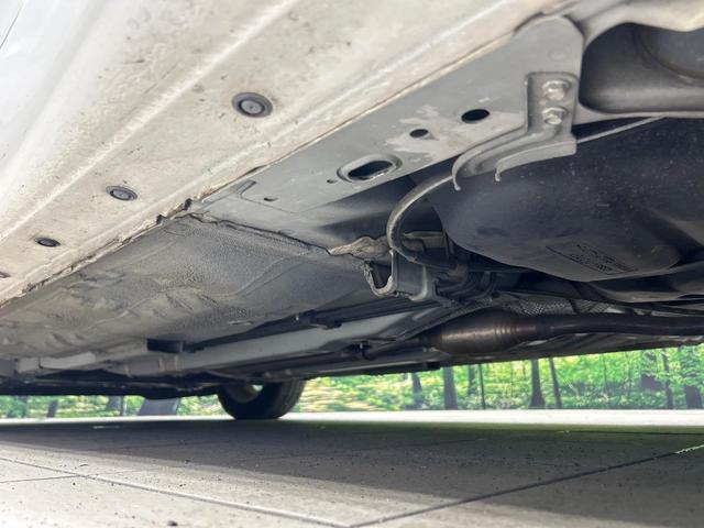 ノート ｅ－パワー　Ｘ　純正ＳＤナビ　全周囲カメラ　衝突軽減システム　クリアランスソナー　ＬＥＤヘッドライト　ＥＴＣ　ドラレコ　オートライト　アイドリングストップ　純正１５インチアルミホイール　スマートキー　盗難防止システム（22枚目）