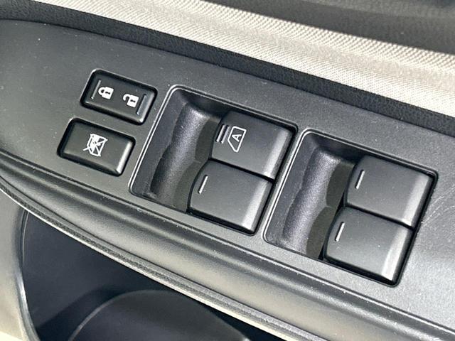 ノート ｅ－パワー　Ｘ　純正ＳＤナビ　全周囲カメラ　衝突軽減システム　クリアランスソナー　ＬＥＤヘッドライト　ＥＴＣ　ドラレコ　オートライト　アイドリングストップ　純正１５インチアルミホイール　スマートキー　盗難防止システム（27枚目）