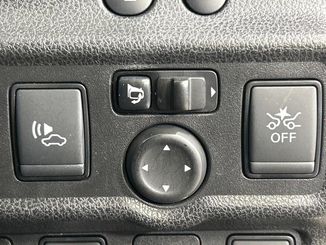 ノート ｅ－パワー　Ｘ　純正ＳＤナビ　全周囲カメラ　衝突軽減システム　クリアランスソナー　ＬＥＤヘッドライト　ＥＴＣ　ドラレコ　オートライト　アイドリングストップ　純正１５インチアルミホイール　スマートキー　盗難防止システム（29枚目）