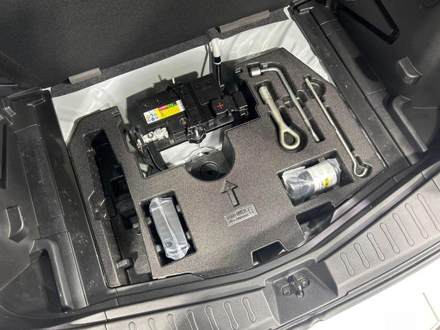 ノート ｅ－パワー　Ｘ　純正ＳＤナビ　全周囲カメラ　衝突軽減システム　クリアランスソナー　ＬＥＤヘッドライト　ＥＴＣ　ドラレコ　オートライト　アイドリングストップ　純正１５インチアルミホイール　スマートキー　盗難防止システム（47枚目）