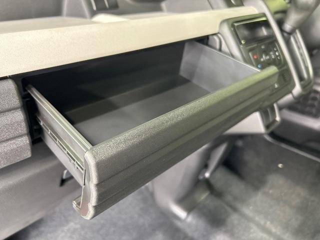 スペーシア ハイブリッドＧ　衝突被害軽減システム　届出済未使用　禁煙車　コーナーセンサー　スマートキー　ＬＥＤヘッドライト　車線逸脱警報　誤発進抑制機能　標識認識機能　オートライト　オートエアコン　ハイビームアシスト（36枚目）