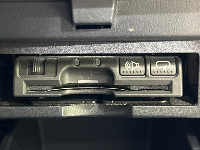 ヴェルファイア ２．５Ｚ　Ｇエディション　ＢＩＧＸ１１インチナビ　両側電動ドア　後席モニター　バックカメラ　禁煙車　電動リアゲート　コーナーセンサー　スマートキー　ＬＥＤヘッド　ビルトインＥＴＣ　クルコン　純正１８インチアルミ　オートライト（46枚目）