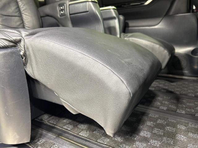 ヴェルファイア ２．５Ｚ　Ｇエディション　ＢＩＧＸ１１インチナビ　両側電動ドア　後席モニター　バックカメラ　禁煙車　電動リアゲート　コーナーセンサー　スマートキー　ＬＥＤヘッド　ビルトインＥＴＣ　クルコン　純正１８インチアルミ　オートライト（69枚目）