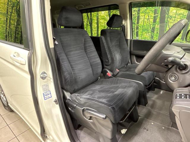 ステップワゴン G HIDエディション 両側電動ドア 純正HDDナビ 後席モニター バックカメラ 禁煙車 ドラレコ HIDヘッド ビルトインETC オートライト オートエアコン CD DVD再生 地デジ(7枚目)