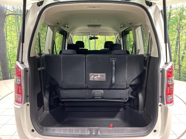 ステップワゴン G HIDエディション 両側電動ドア 純正HDDナビ 後席モニター バックカメラ 禁煙車 ドラレコ HIDヘッド ビルトインETC オートライト オートエアコン CD DVD再生 地デジ(10枚目)