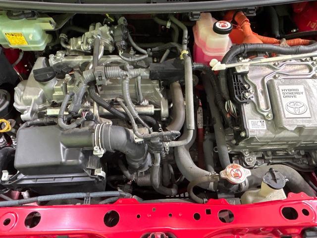 アクア Ｓ　純正ＳＤナビ　バックカメラ　衝突軽減システム　禁煙車　ＥＴＣ　オートマチックハイビーム　Ｂｌｕｅｔｏｏｔｈ再生　ＤＶＤ／ＣＤ再生　オートライト　スマートキー　オートエアコン　電動格納ミラー（18枚目）