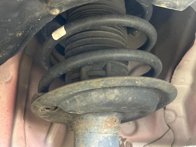 アクア Ｓ　純正ＳＤナビ　バックカメラ　衝突軽減システム　禁煙車　ＥＴＣ　オートマチックハイビーム　Ｂｌｕｅｔｏｏｔｈ再生　ＤＶＤ／ＣＤ再生　オートライト　スマートキー　オートエアコン　電動格納ミラー（20枚目）