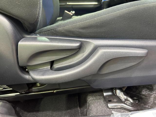 アクア Ｓ　純正ＳＤナビ　バックカメラ　衝突軽減システム　禁煙車　ＥＴＣ　オートマチックハイビーム　Ｂｌｕｅｔｏｏｔｈ再生　ＤＶＤ／ＣＤ再生　オートライト　スマートキー　オートエアコン　電動格納ミラー（37枚目）