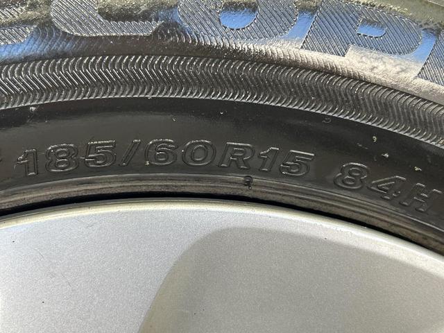 アクア Ｓ　純正ＳＤナビ　バックカメラ　衝突軽減システム　禁煙車　ＥＴＣ　オートマチックハイビーム　Ｂｌｕｅｔｏｏｔｈ再生　ＤＶＤ／ＣＤ再生　オートライト　スマートキー　オートエアコン　電動格納ミラー（49枚目）