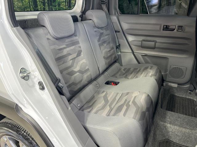 タフト Ｇ　ダーククロムベンチャー　ガラスルーフ　ＳＤナビ　フルセグ　バックカメラ　衝突被害軽減システム　禁煙車　ドラレコ　コーナーセンサー　スマートキー　ＬＥＤヘッド　ＥＴＣ　純正１５インチアルミ　オートハイビーム　前席ヒーター（9枚目）