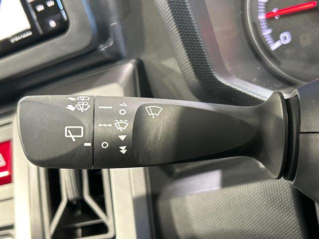 タフト Ｇ　ダーククロムベンチャー　ガラスルーフ　ＳＤナビ　フルセグ　バックカメラ　衝突被害軽減システム　禁煙車　ドラレコ　コーナーセンサー　スマートキー　ＬＥＤヘッド　ＥＴＣ　純正１５インチアルミ　オートハイビーム　前席ヒーター（35枚目）