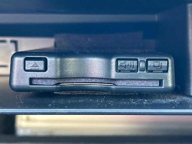 タフト Ｇ　ダーククロムベンチャー　ガラスルーフ　ＳＤナビ　フルセグ　バックカメラ　衝突被害軽減システム　禁煙車　ドラレコ　コーナーセンサー　スマートキー　ＬＥＤヘッド　ＥＴＣ　純正１５インチアルミ　オートハイビーム　前席ヒーター（48枚目）