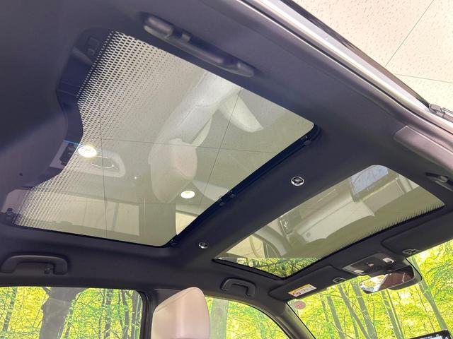 ヴェゼル ｅ：ＨＥＶ　Ｚ・ＰＬａＹパッケージ　登録済未使用車　パノラマルーフ　全周囲カメラ　プレミアムオーディオ　純正９型ナビ　衝突軽減ブレーキ　レーダークルーズ　電動リアゲート　ハーフレザーシート　スマートキー　ＬＥＤヘッド　ビルトインＥＴＣ（3枚目）