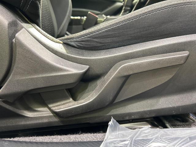 インプレッサスポーツ ２．０ｉ－Ｌアイサイト　ＳＴＩエアロ　ＳＤナビ　バックカメラ　アイサイト　レーダークルーズ　禁煙車　ドラレコ　ＥＴＣ　スマートキー　ＬＥＤヘッド　純正１７インチアルミ　車線逸脱警報　オートライト　デュアルエアコン（40枚目）