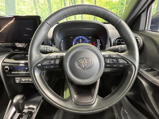 ヤリスクロス Z 純正8型ナビ 全周囲カメラ?トヨタセーフティセンス レーダークルーズ 禁煙車 ハーフレザーシート シートヒーター パワーシート ドラレコ コーナーセンサー レーンキープ ステアリングヒーター(11枚目)