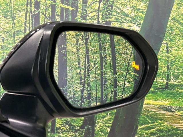 ヤリスクロス Z 純正8型ナビ 全周囲カメラ?トヨタセーフティセンス レーダークルーズ 禁煙車 ハーフレザーシート シートヒーター パワーシート ドラレコ コーナーセンサー レーンキープ ステアリングヒーター(25枚目)