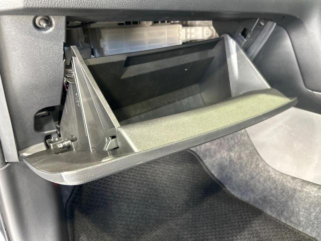 ヤリスクロス Z 純正8型ナビ 全周囲カメラ?トヨタセーフティセンス レーダークルーズ 禁煙車 ハーフレザーシート シートヒーター パワーシート ドラレコ コーナーセンサー レーンキープ ステアリングヒーター(50枚目)