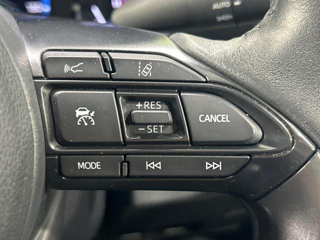 ヤリスクロス ハイブリッドZ 全周囲カメラ セーフティセンス ブラインドスポットモニター レーダークルーズ 禁煙車 ハーフレザーシート パワーシート シートヒーター コーナーセンサー ステアリングヒーター スマートキー ETC(7枚目)