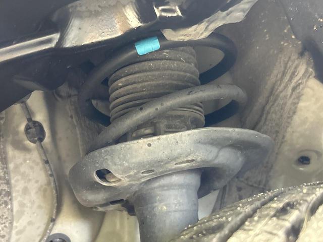 ヤリスクロス ハイブリッドZ 全周囲カメラ セーフティセンス ブラインドスポットモニター レーダークルーズ 禁煙車 ハーフレザーシート パワーシート シートヒーター コーナーセンサー ステアリングヒーター スマートキー ETC(20枚目)