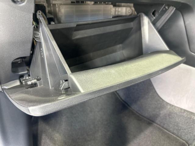 ヤリスクロス ハイブリッドZ 全周囲カメラ セーフティセンス ブラインドスポットモニター レーダークルーズ 禁煙車 ハーフレザーシート パワーシート シートヒーター コーナーセンサー ステアリングヒーター スマートキー ETC(54枚目)