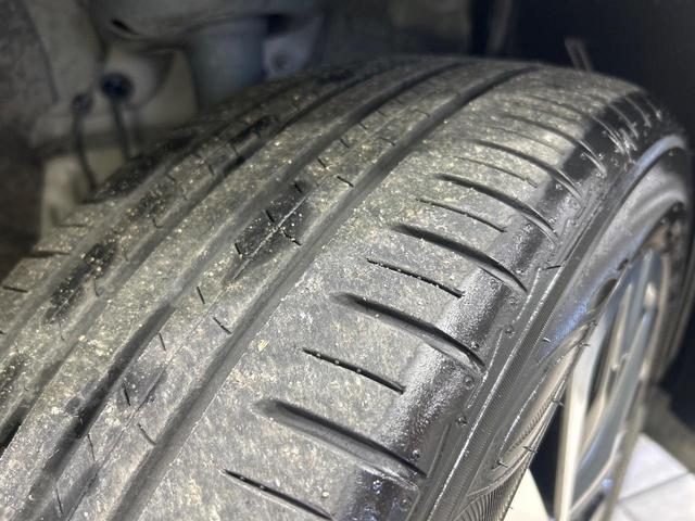 ヤリスクロス ハイブリッドZ 全周囲カメラ セーフティセンス ブラインドスポットモニター レーダークルーズ 禁煙車 ハーフレザーシート パワーシート シートヒーター コーナーセンサー ステアリングヒーター スマートキー ETC(63枚目)