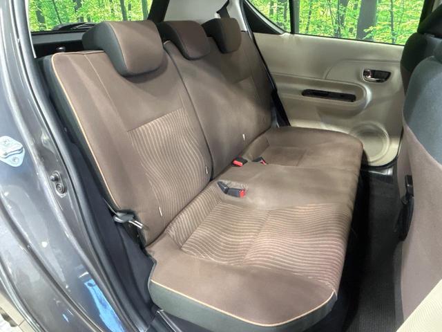 アクア Ｇ　禁煙車　純正ＳＤナビ　バックカメラ　ＥＴＣ　オートライト　フルセグ　Ｂｌｕｅｔｏｔｈ再生　スマートキー　ＤＶＤ／ＣＤ再生　アイドリングストップ　１５インチアルミホイール　盗難防止システム（9枚目）