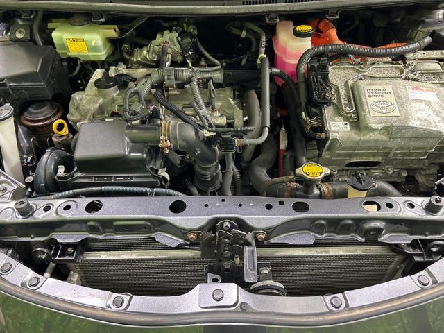 アクア Ｇ　禁煙車　純正ＳＤナビ　バックカメラ　ＥＴＣ　オートライト　フルセグ　Ｂｌｕｅｔｏｔｈ再生　スマートキー　ＤＶＤ／ＣＤ再生　アイドリングストップ　１５インチアルミホイール　盗難防止システム（18枚目）