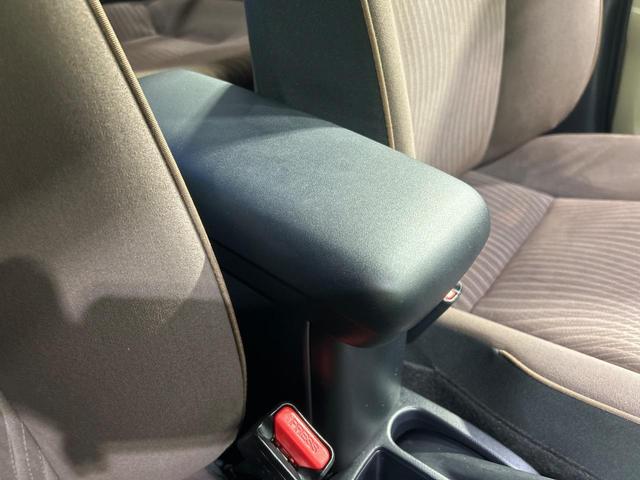 アクア Ｇ　禁煙車　純正ＳＤナビ　バックカメラ　ＥＴＣ　オートライト　フルセグ　Ｂｌｕｅｔｏｔｈ再生　スマートキー　ＤＶＤ／ＣＤ再生　アイドリングストップ　１５インチアルミホイール　盗難防止システム（46枚目）