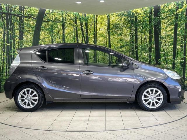 アクア Ｇ　禁煙車　純正ＳＤナビ　バックカメラ　ＥＴＣ　オートライト　フルセグ　Ｂｌｕｅｔｏｔｈ再生　スマートキー　ＤＶＤ／ＣＤ再生　アイドリングストップ　１５インチアルミホイール　盗難防止システム（50枚目）