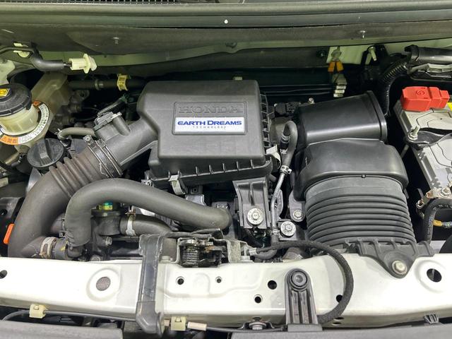 Ｎ－ＢＯＸ Ｇ・Ｌターボホンダセンシングカッパーブラウンスタイル　純正８型ナビ　両側電動スライドドア　ホンダセンシング　レーダークルーズ　禁煙車　２トーンカラー　ドラレコ　レーンキープ　スマートキー　ＬＥＤヘッド　ＥＴＣ　オートライト　？Ｂｌｕｅｔｏｏｔｈ再生（18枚目）