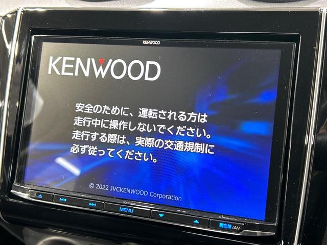 スイフト ハイブリッドＲＳ　８型ＳＤナビ　バックカメラ　禁煙車　シートヒーター　ドラレコ　スマートキー　ＬＥＤヘッド　ＥＴＣ　純正１６インチアルミ　オートエアコン　Ｂｌｕｅｔｏｏｔｈ　ＣＤ　ＤＶＤ再生　フルセグ　パドルシフト（3枚目）