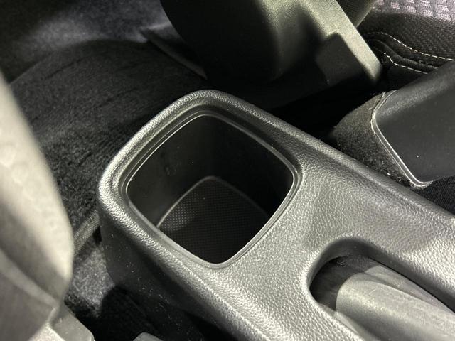 スイフト ハイブリッドＲＳ　８型ＳＤナビ　バックカメラ　禁煙車　シートヒーター　ドラレコ　スマートキー　ＬＥＤヘッド　ＥＴＣ　純正１６インチアルミ　オートエアコン　Ｂｌｕｅｔｏｏｔｈ　ＣＤ　ＤＶＤ再生　フルセグ　パドルシフト（45枚目）