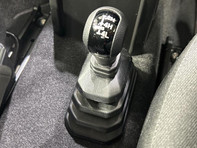 ジムニーシエラ ＪＣ　４ＷＤ　ディスプレイオーディオ　衝突被害軽減システム　禁煙車　ドラレコ　コーナーセンサー　スマートキー　ＬＥＤヘッド　ＥＴＣ　クルコン　純正１５インチアルミ　車線逸脱警報　オートライト　シートヒーター（50枚目）