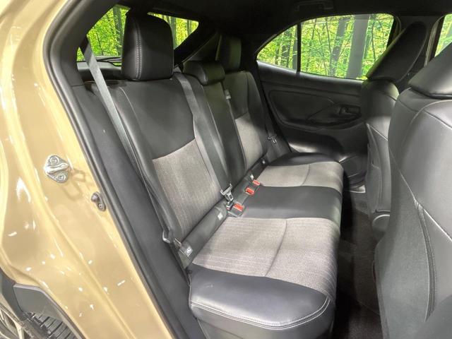 ヤリスクロス ハイブリッドＺ　モデリスタエアロ　パノラミックビューモニター　電動リヤゲート　１００Ｖ電源　セーフティセンス　レーダークルーズ　禁煙車　ハーフレザーシート　パワーシート　ドラレコ　コーナーセンサー　スマートキー（9枚目）