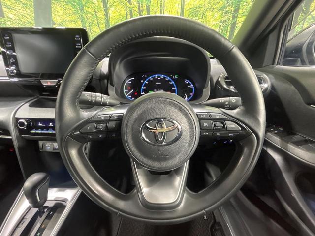 ヤリスクロス ハイブリッドＺ　モデリスタエアロ　パノラミックビューモニター　電動リヤゲート　１００Ｖ電源　セーフティセンス　レーダークルーズ　禁煙車　ハーフレザーシート　パワーシート　ドラレコ　コーナーセンサー　スマートキー（11枚目）