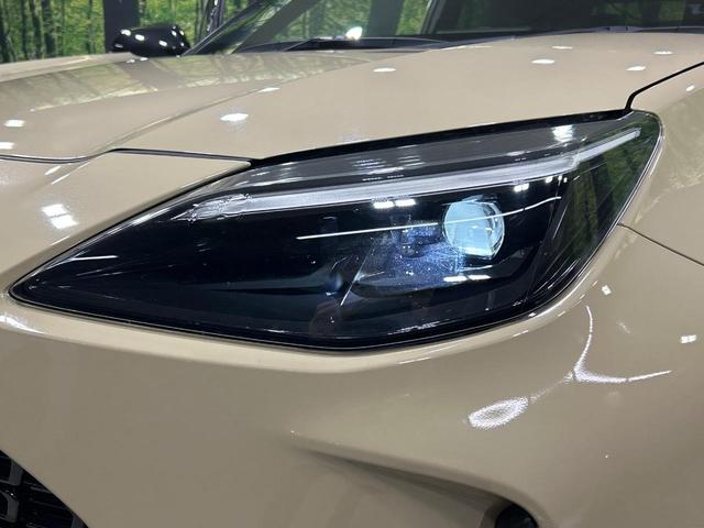 ヤリスクロス ハイブリッドＺ　モデリスタエアロ　パノラミックビューモニター　電動リヤゲート　１００Ｖ電源　セーフティセンス　レーダークルーズ　禁煙車　ハーフレザーシート　パワーシート　ドラレコ　コーナーセンサー　スマートキー（12枚目）