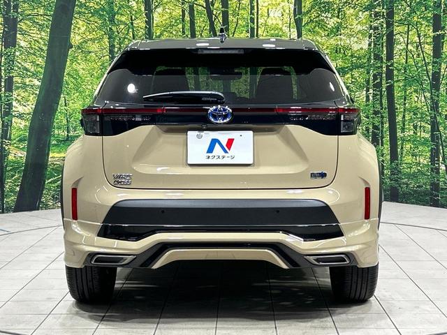ヤリスクロス ハイブリッドＺ　モデリスタエアロ　パノラミックビューモニター　電動リヤゲート　１００Ｖ電源　セーフティセンス　レーダークルーズ　禁煙車　ハーフレザーシート　パワーシート　ドラレコ　コーナーセンサー　スマートキー（15枚目）