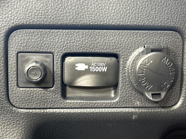 ヤリスクロス ハイブリッドＺ　モデリスタエアロ　パノラミックビューモニター　電動リヤゲート　１００Ｖ電源　セーフティセンス　レーダークルーズ　禁煙車　ハーフレザーシート　パワーシート　ドラレコ　コーナーセンサー　スマートキー（32枚目）