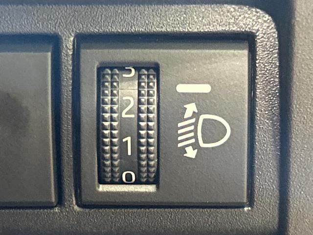 ヤリスクロス ハイブリッドＺ　モデリスタエアロ　パノラミックビューモニター　電動リヤゲート　１００Ｖ電源　セーフティセンス　レーダークルーズ　禁煙車　ハーフレザーシート　パワーシート　ドラレコ　コーナーセンサー　スマートキー（45枚目）