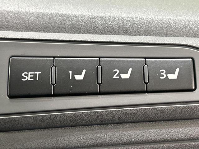 ヴェルファイア ２．５Ｚ　Ｇエディション　ツインムーンルーフ　フリップダウンモニター　ＢＩＧＸ１１ＳＤナビ　セーフティセンス　両側電動ドア　バックカメラ　１００Ｖ電源　　レーダークルーズ　禁煙車　電動リアゲート　ハーフレザーシート（42枚目）