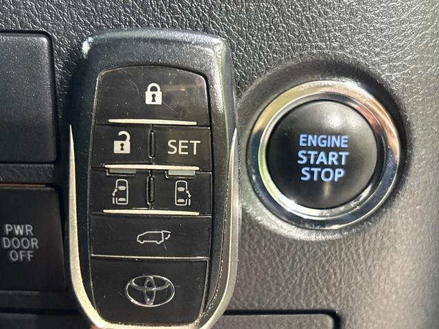 ヴェルファイア ２．５Ｚ　Ｇエディション　ツインムーンルーフ　フリップダウンモニター　ＢＩＧＸ１１ＳＤナビ　セーフティセンス　両側電動ドア　バックカメラ　１００Ｖ電源　　レーダークルーズ　禁煙車　電動リアゲート　ハーフレザーシート（43枚目）