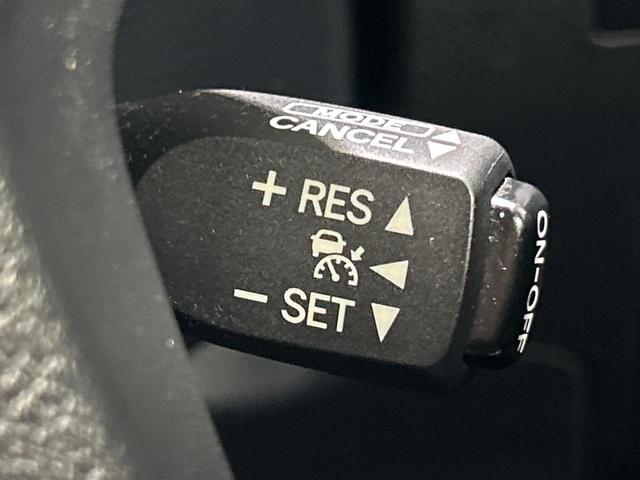 ヴェルファイア ２．５Ｚ　Ｇエディション　ツインムーンルーフ　フリップダウンモニター　ＢＩＧＸ１１ＳＤナビ　セーフティセンス　両側電動ドア　バックカメラ　１００Ｖ電源　　レーダークルーズ　禁煙車　電動リアゲート　ハーフレザーシート（50枚目）