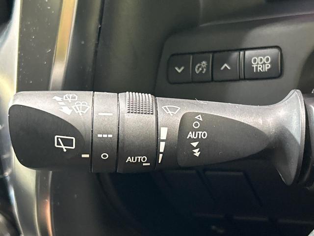 ヴェルファイア ２．５Ｚ　Ｇエディション　ツインムーンルーフ　フリップダウンモニター　ＢＩＧＸ１１ＳＤナビ　セーフティセンス　両側電動ドア　バックカメラ　１００Ｖ電源　　レーダークルーズ　禁煙車　電動リアゲート　ハーフレザーシート（52枚目）